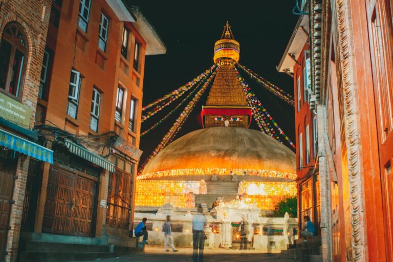 a very tall building with a big dome in the middle of it